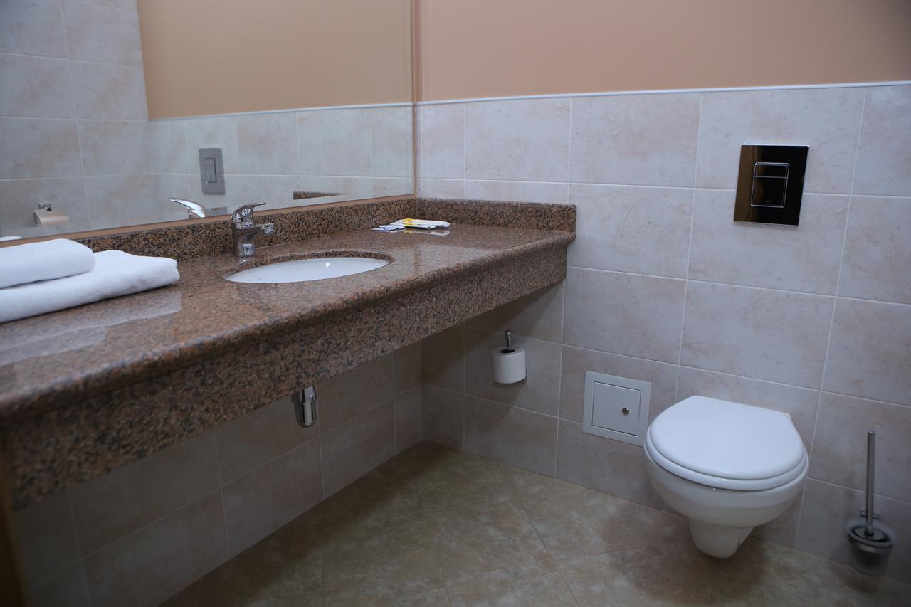 Hotel Aner Astana Extérieur photo